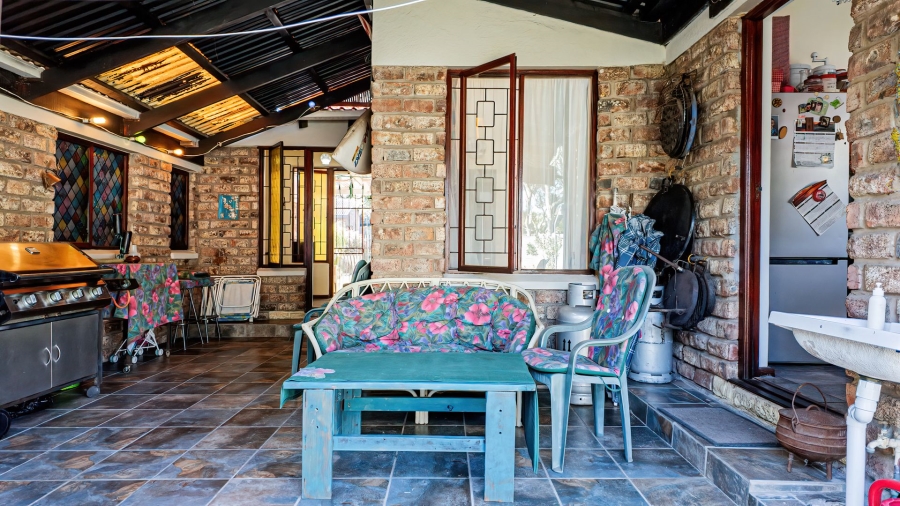 4 Bedroom Property for Sale in Meedingsride Western Cape